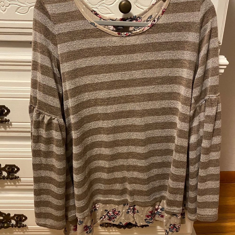 Women’s Top